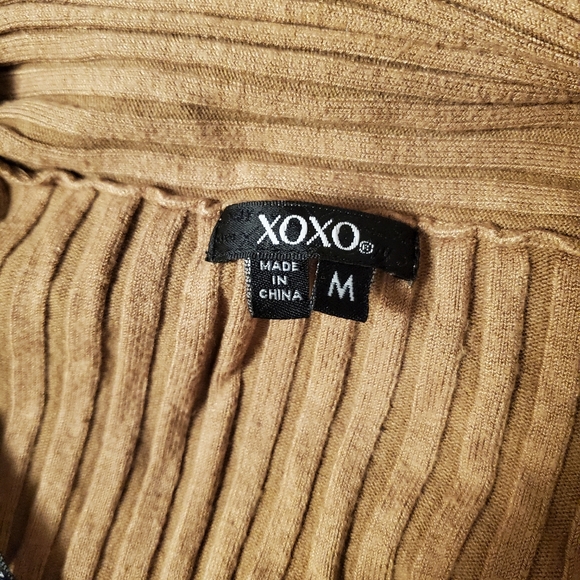 XOXO RIBBED SWEATER - Picture 10 of 12